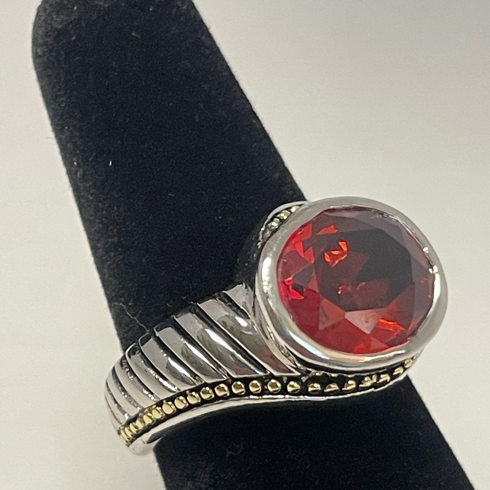 Garnet/dark orange colored rhinestone ring, silver and gold tone band Size 6.5 - Picture 8 of 8